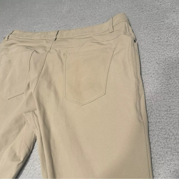 Lululemon ABC Pant Classic Chino Men Sz 36x33” Stretch Casual Tofino Sand - Picture 6 of 11